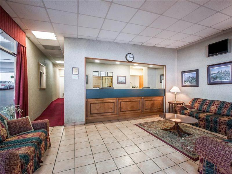Econo Lodge Downtown Memphis Extérieur photo