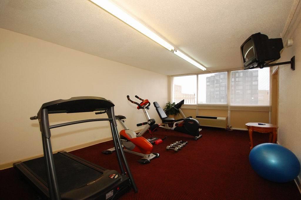Econo Lodge Downtown Memphis Extérieur photo